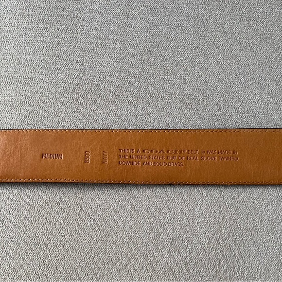 Vintage 90's Coach 8500 Women's Belt - Medium - Navy - Picture 3 of 6